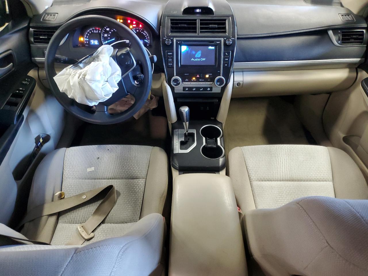 2012 Toyota Camry - Image 8