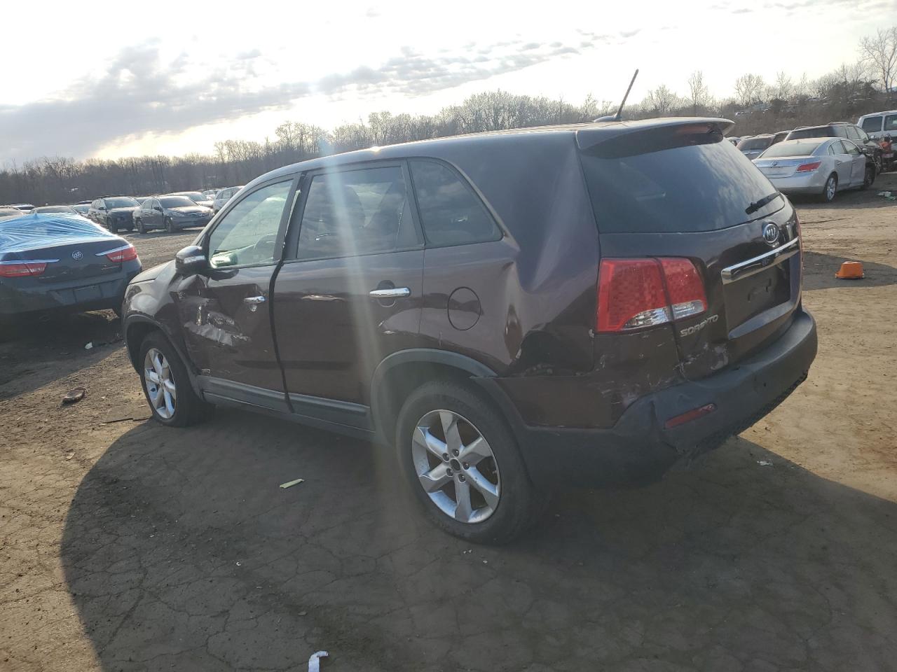 2011 Kia Sorento - Image 2