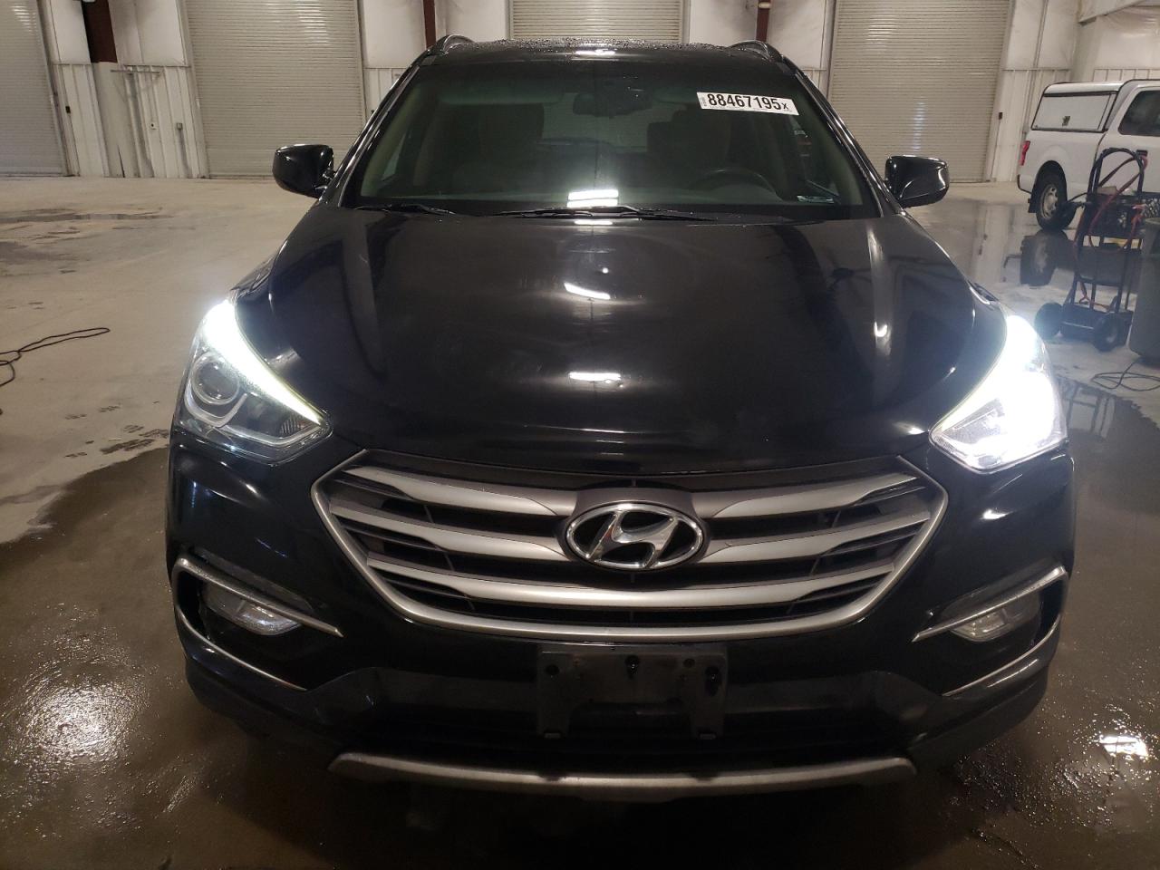 2017 Hyundai Santa Fe - Image 5