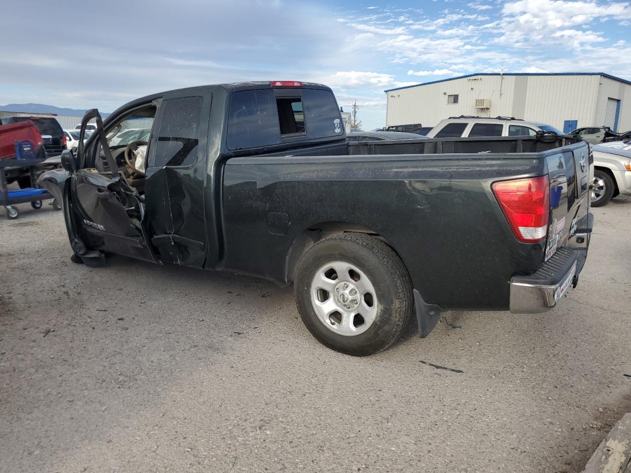 2008 Nissan Titan - Image 2