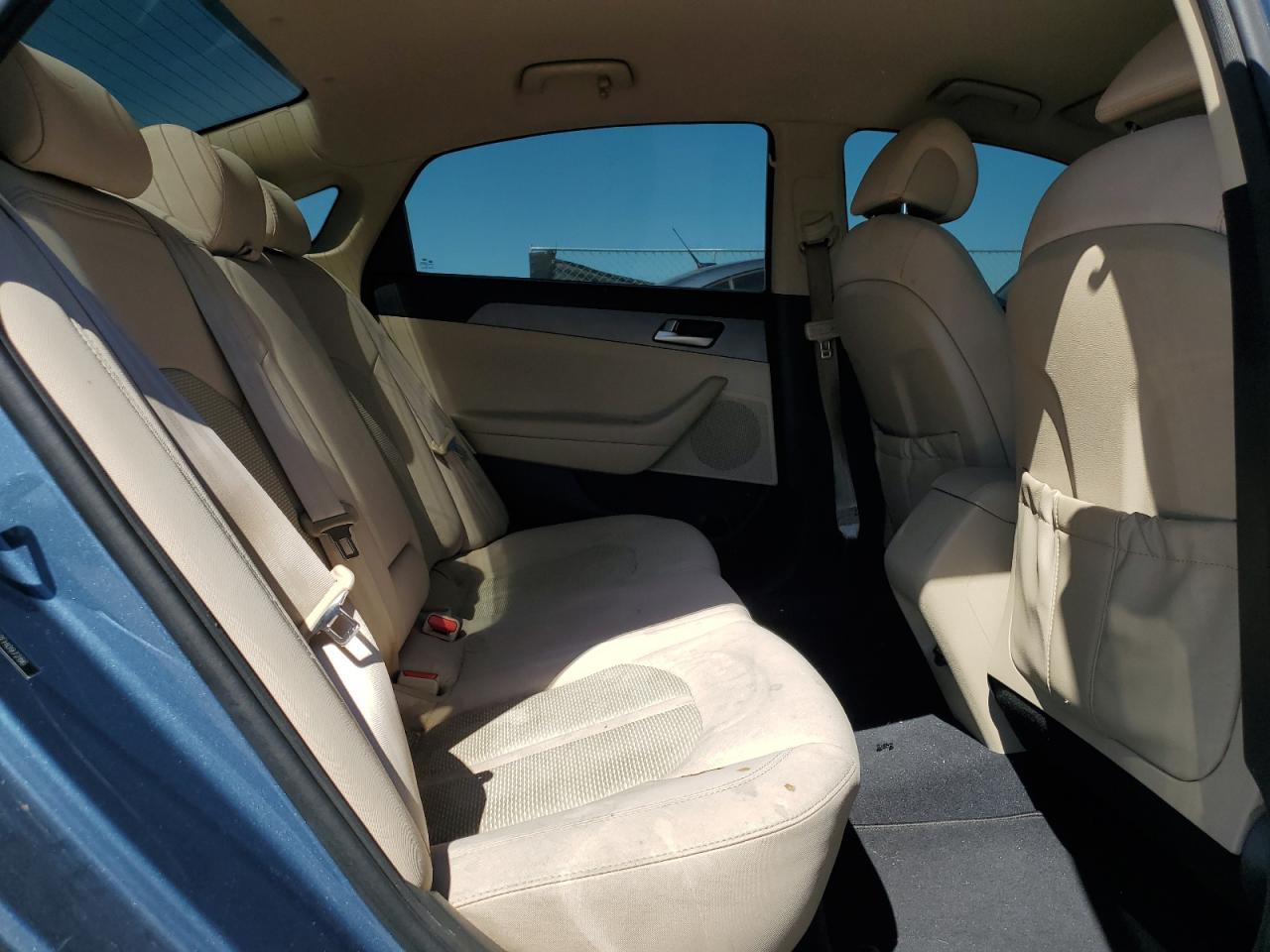 2015 Hyundai Sonata - Image 10