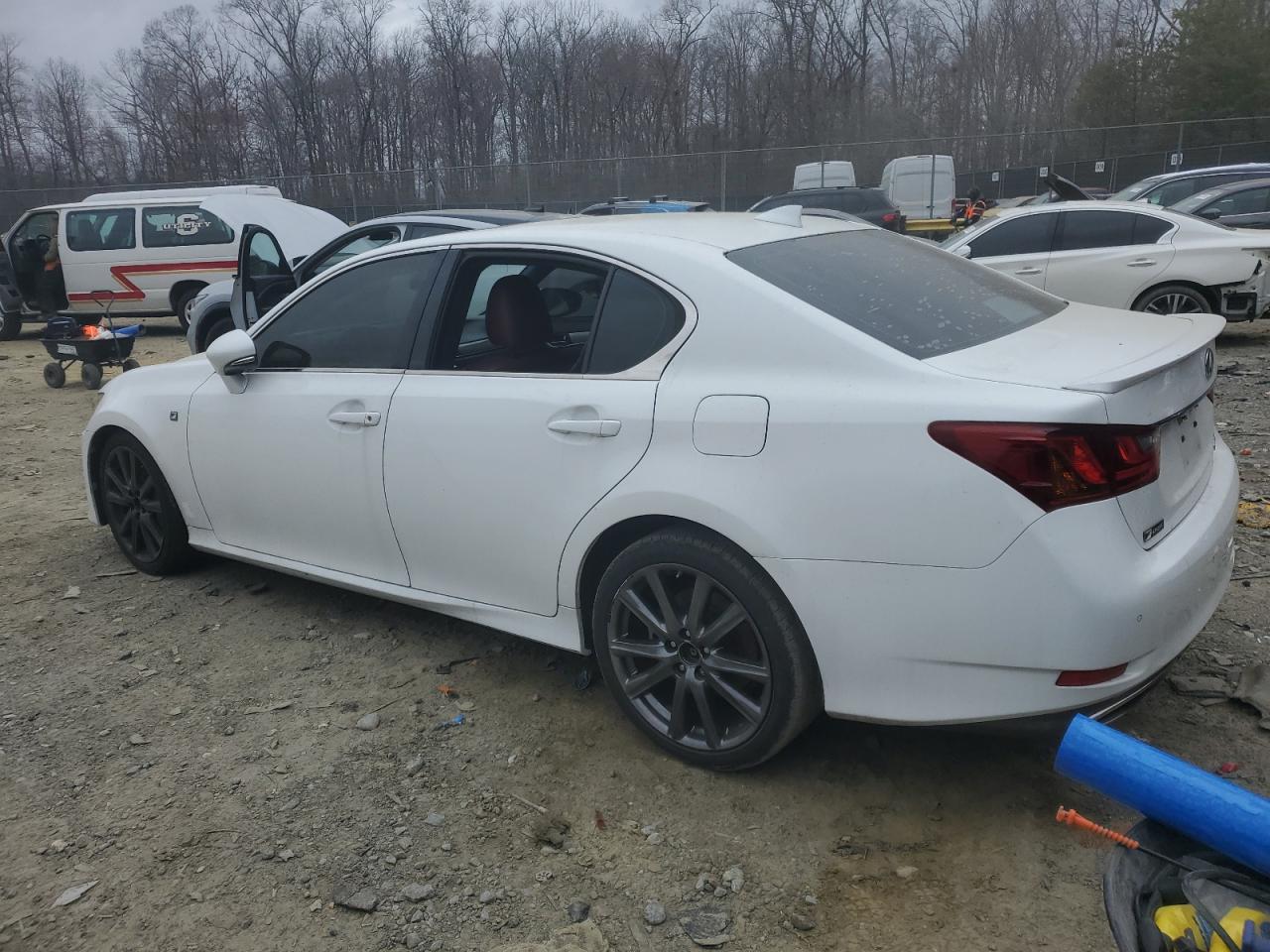 2015 Lexus GS - Image 2