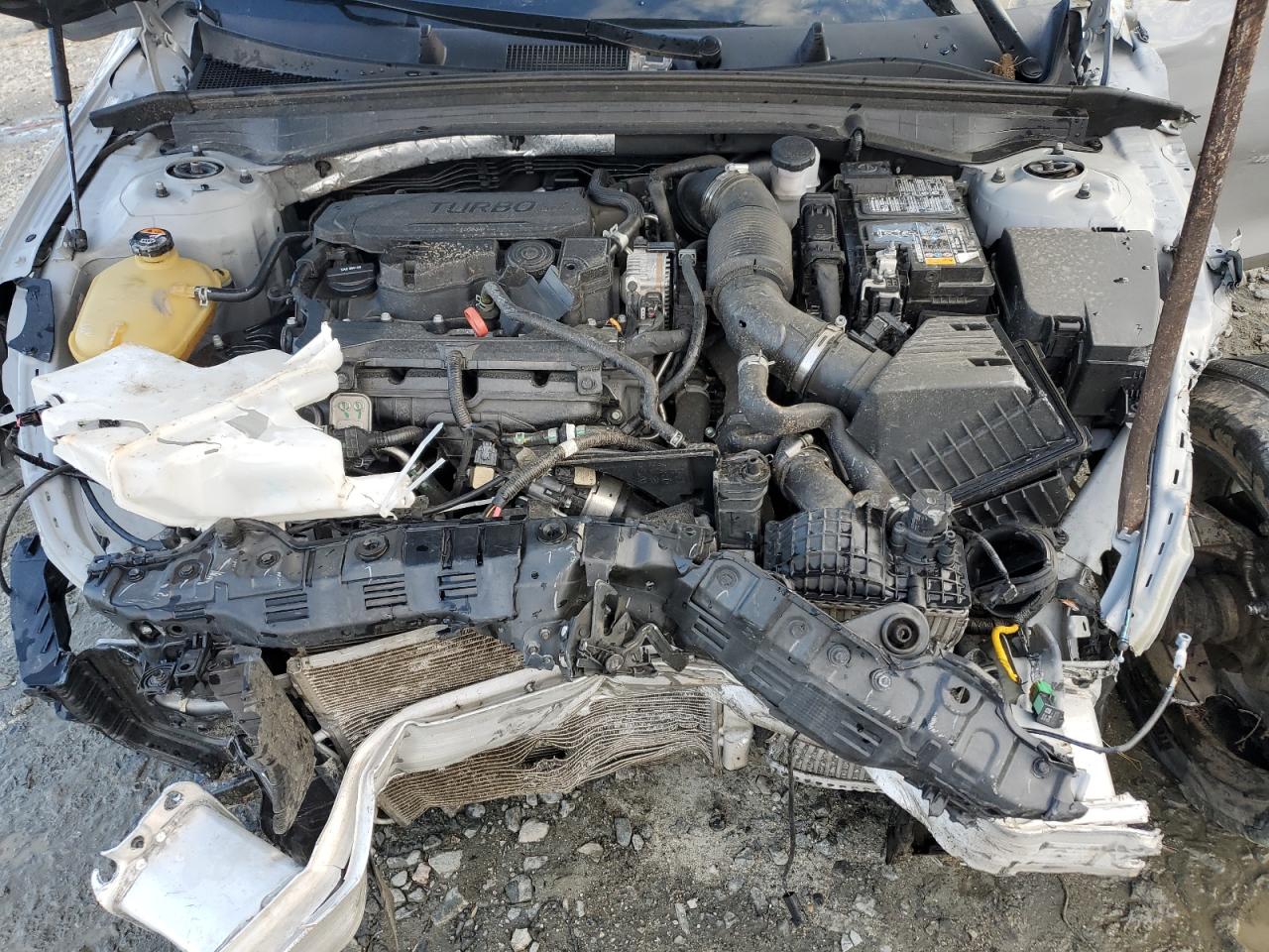 2023 Kia K5 - Image 11