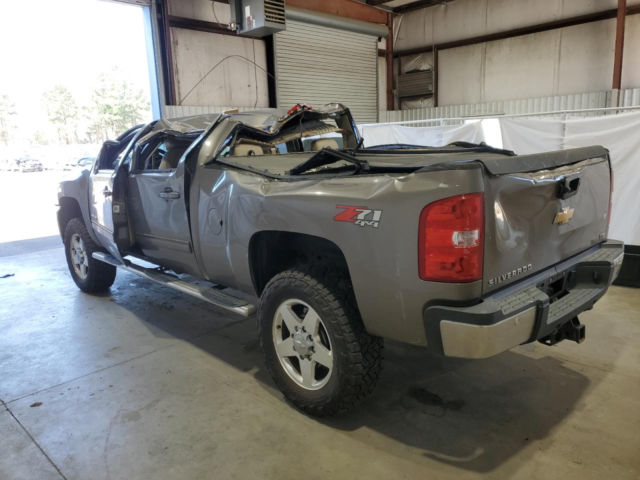 2013 Chevrolet Silverado - Image 2