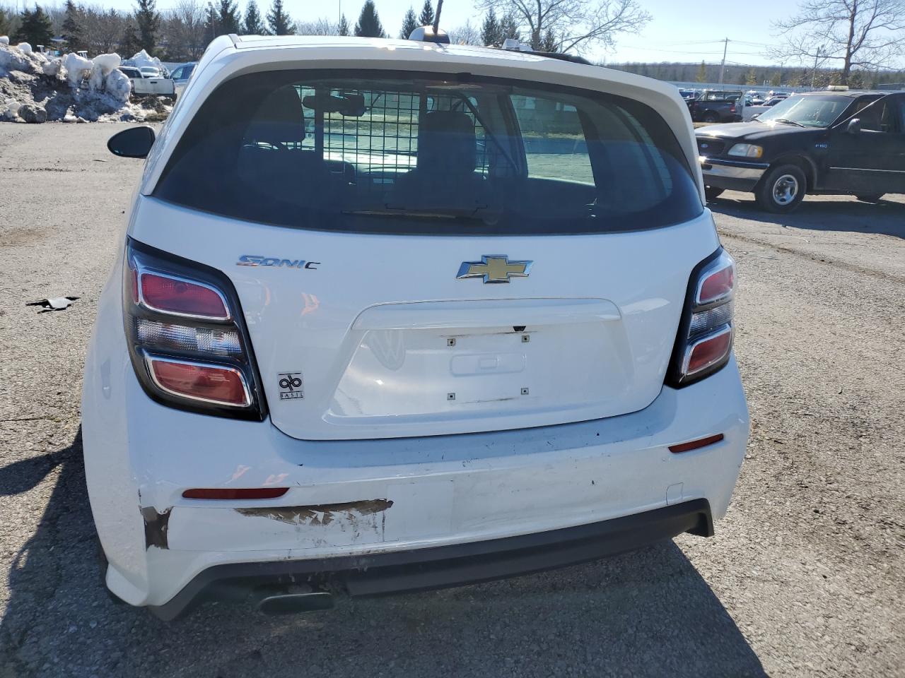2019 Chevrolet Sonic - Image 6