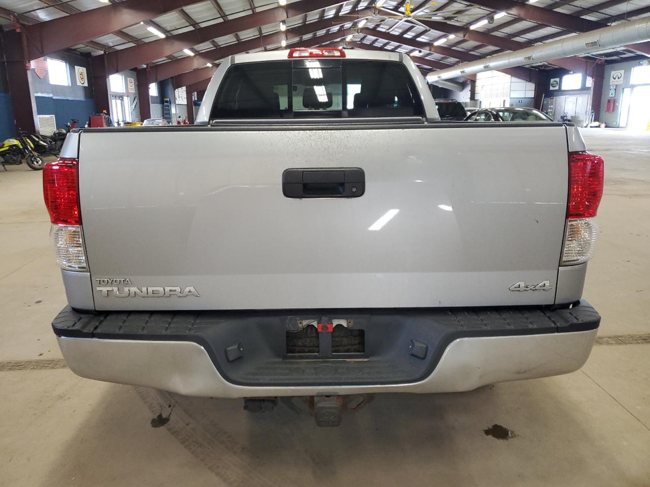 2010 Toyota Tundra - Image 6