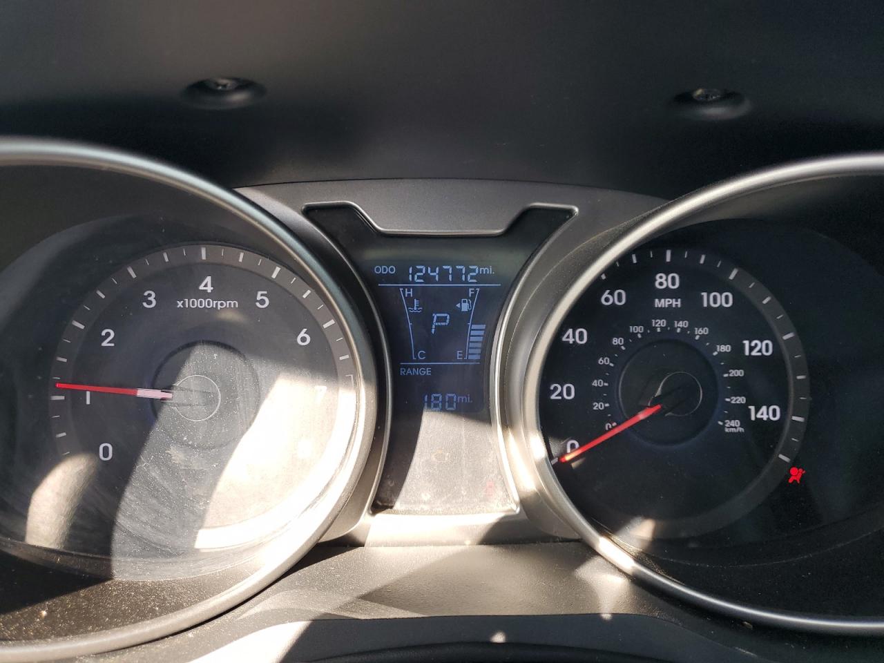 2014 Hyundai Veloster - Image 9