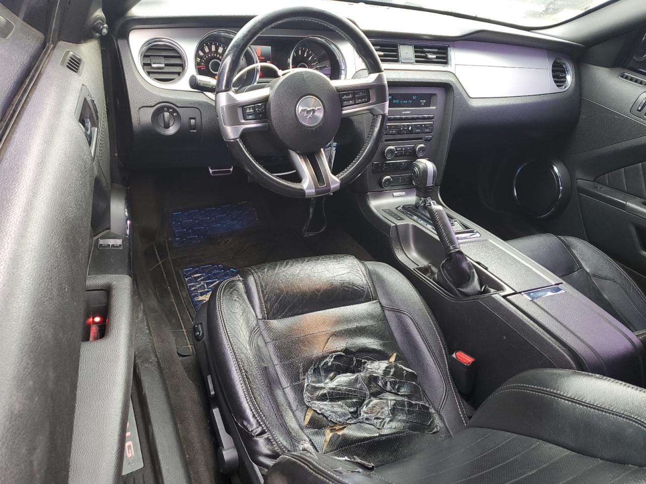 2014 Ford Mustang - Image 8