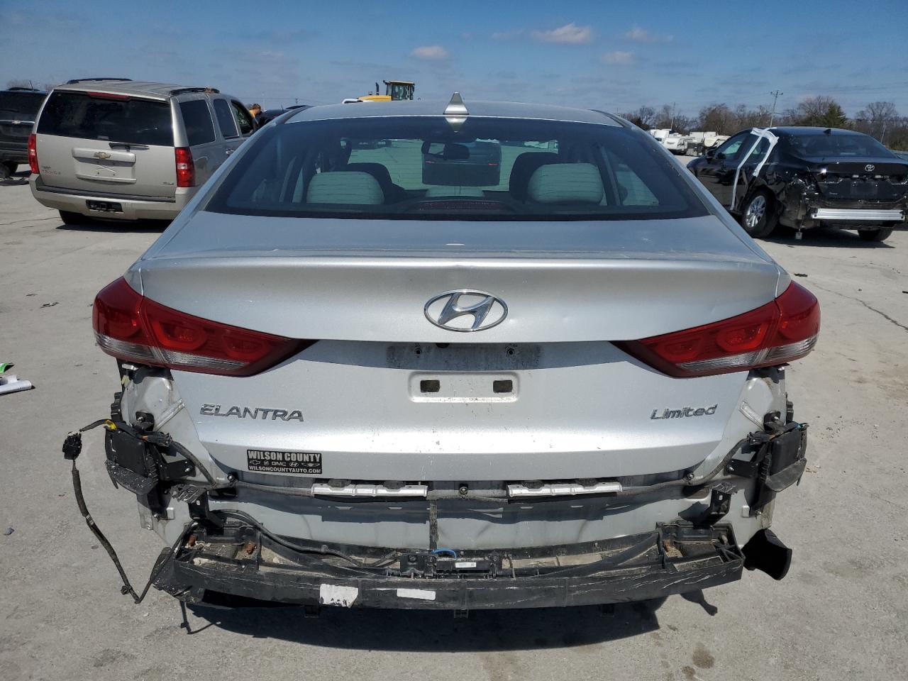 2017 Hyundai Elantra - Image 6