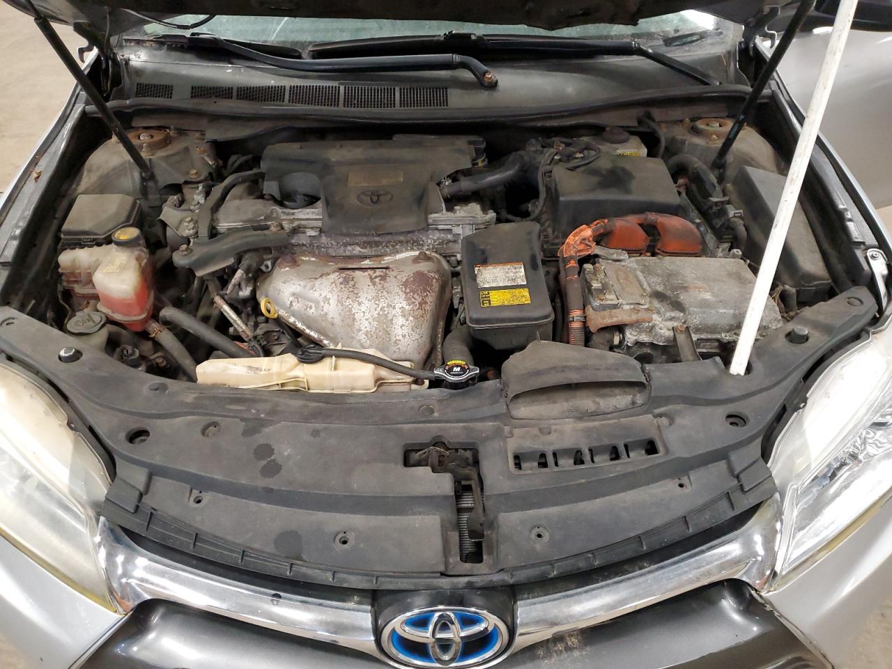 2015 Toyota Camry - Image 11