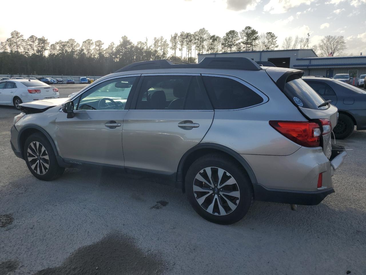 2015 Subaru Outback - Image 2