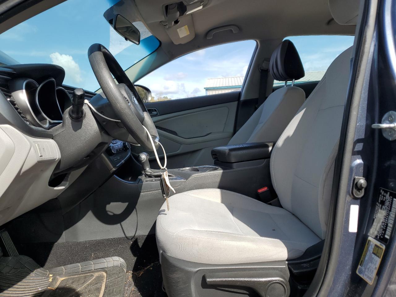 2015 Kia Optima - Image 7
