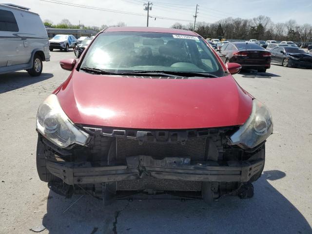 Sedans KIA FORTE 2015 Czerwony