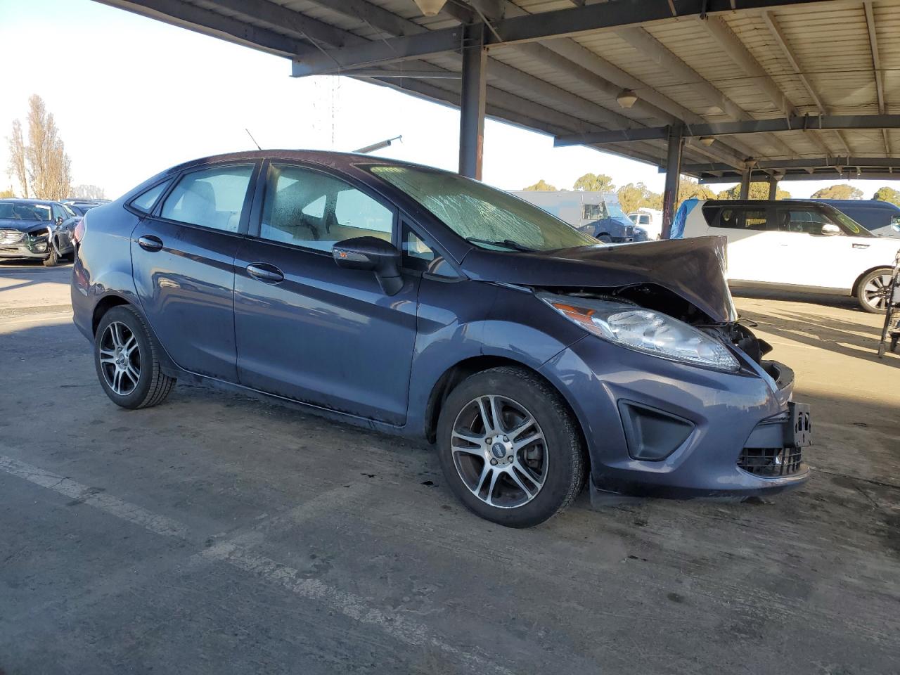 2013 Ford Fiesta - Image 4