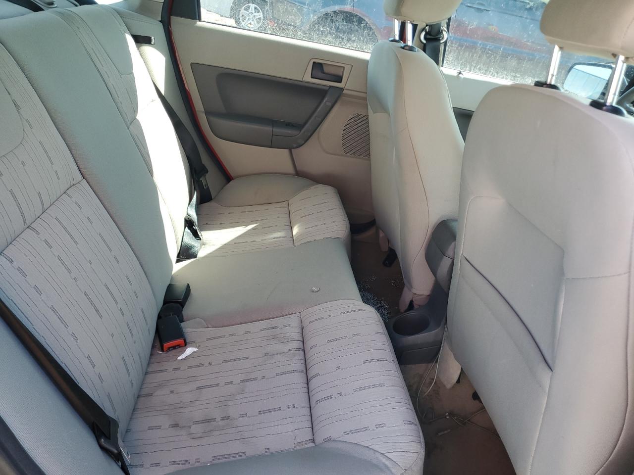 2008 Ford Focus - Image 10