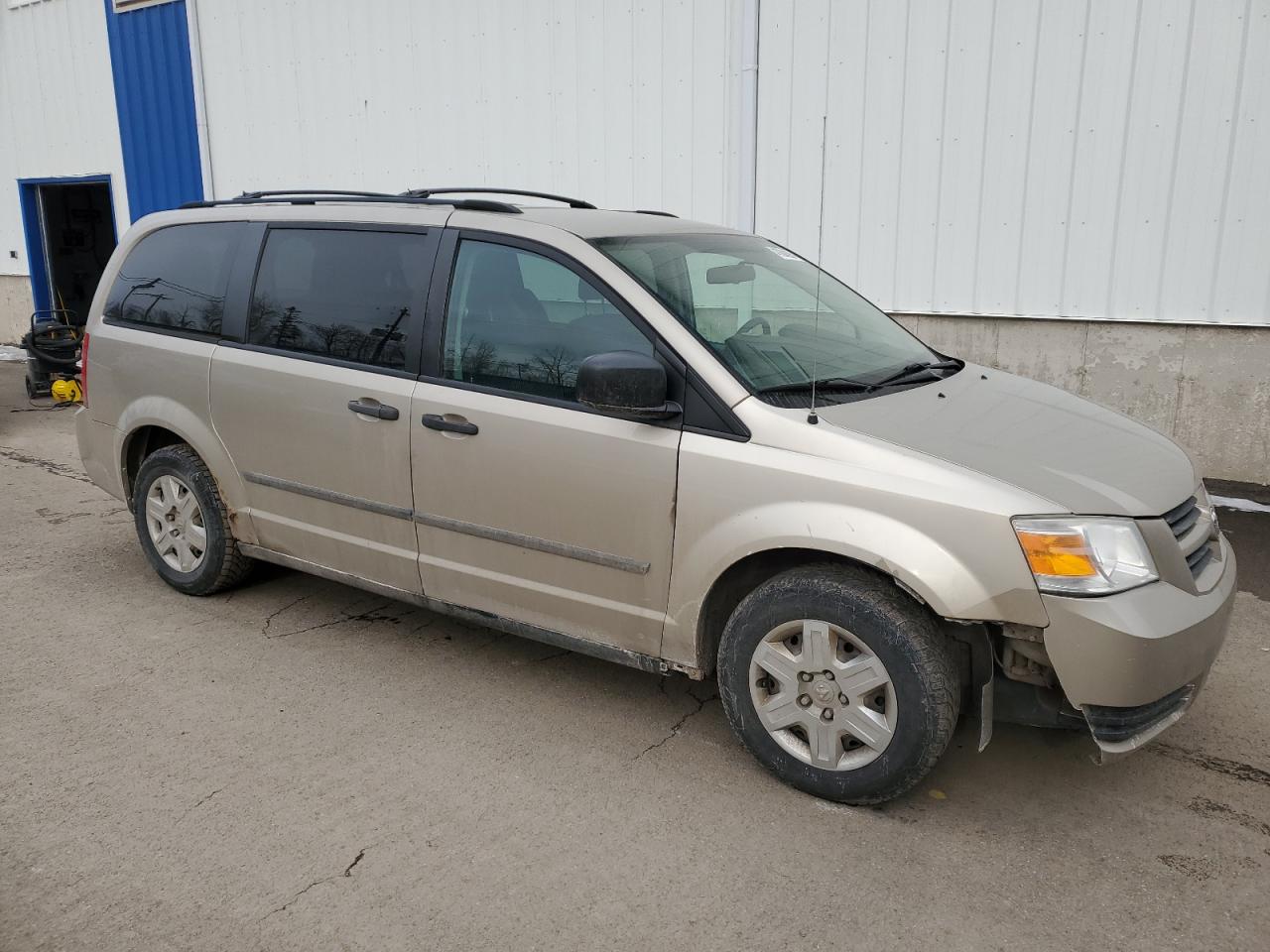 2009 Dodge Caravan - Image 4
