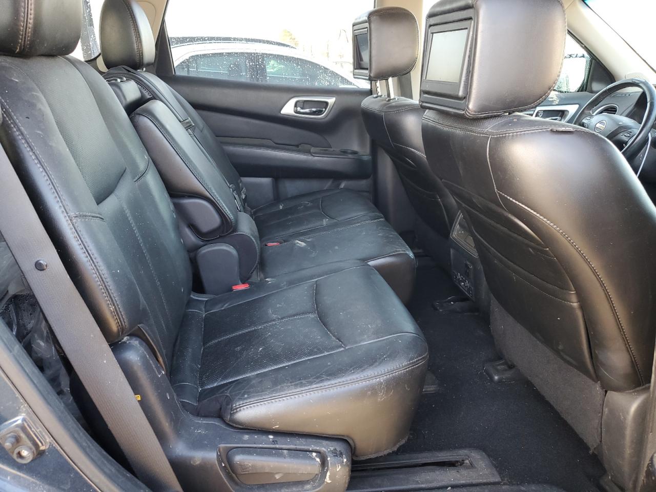 2013 Nissan Pathfinder - Image 12