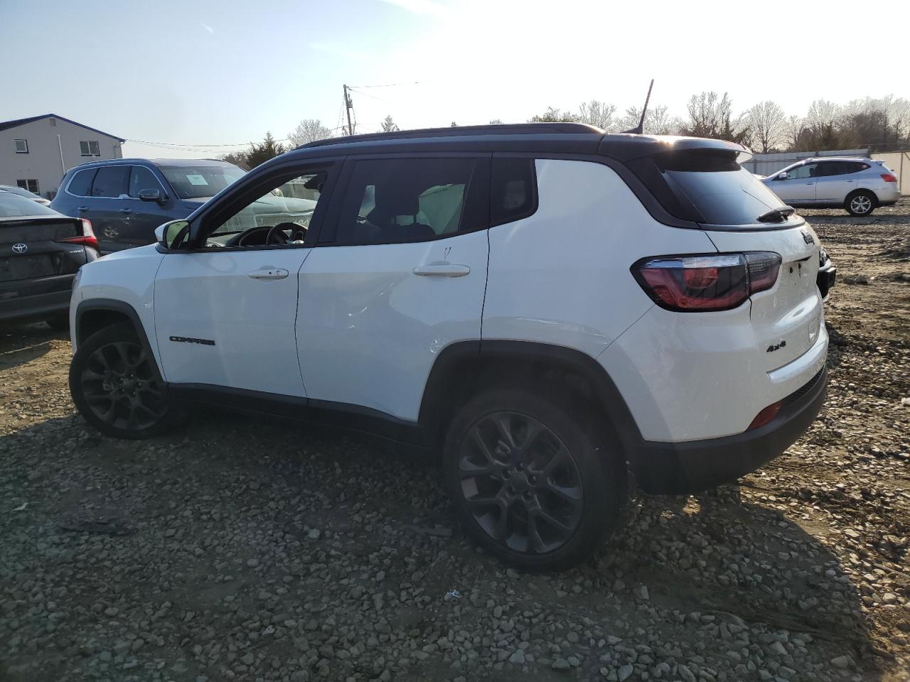 2020 Jeep Compass - Image 2