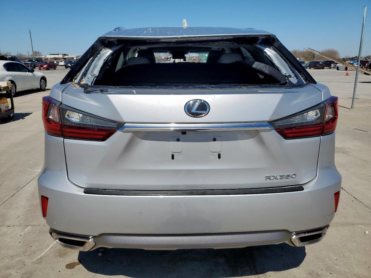2019 Lexus RX - Image 6