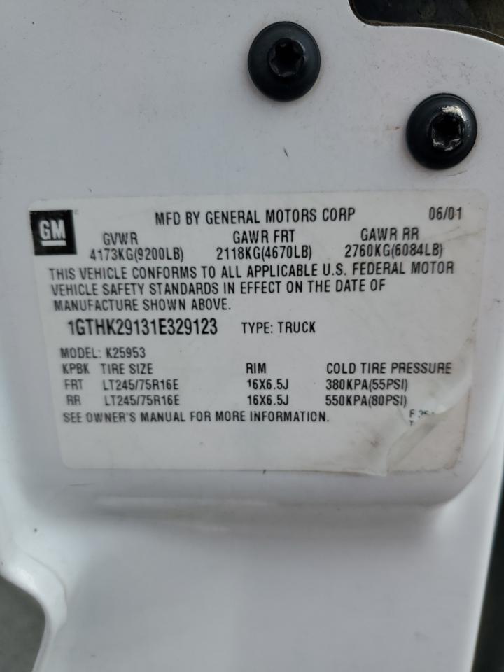 2001 GMC Sierra - Image 12
