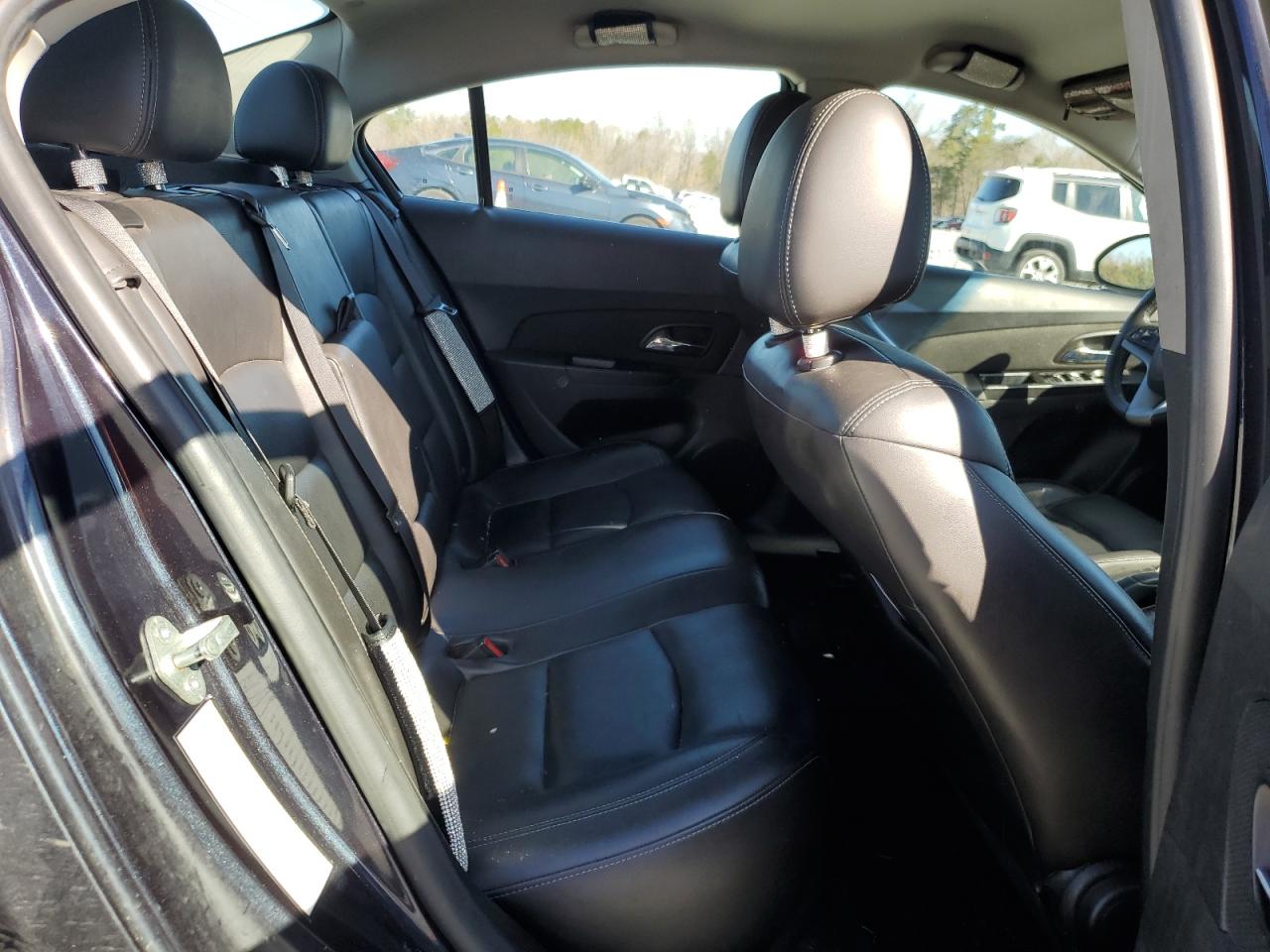 2014 Chevrolet Cruze - Image 11