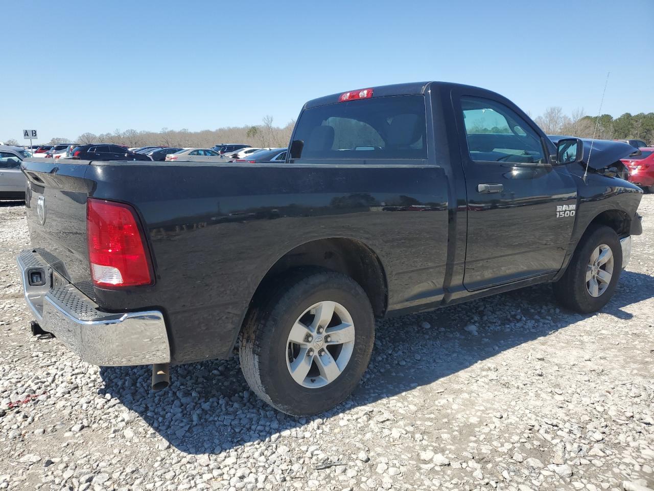 2018 RAM 1500 - Image 3