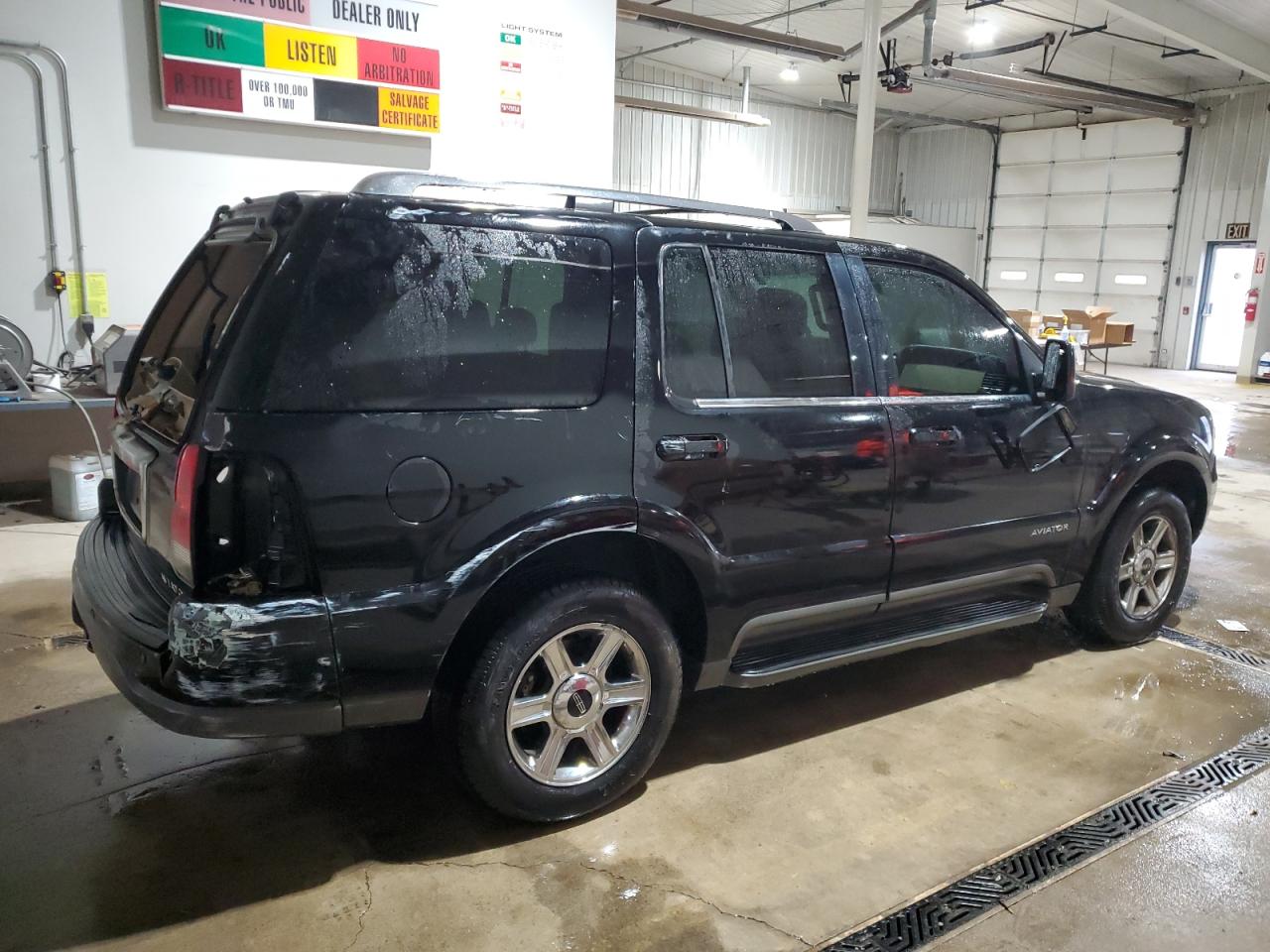 2005 Lincoln Aviator - Image 3