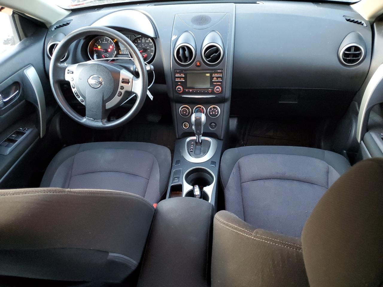 2012 Nissan Rogue - Image 8