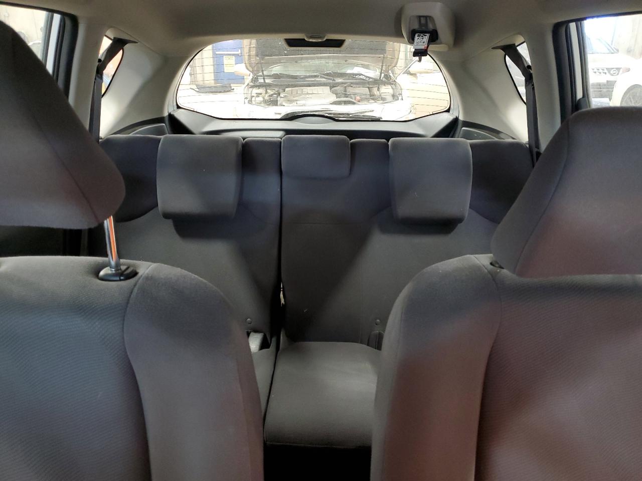 2013 Honda Fit - Image 10