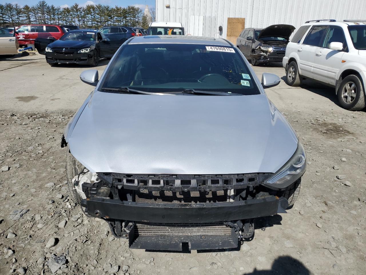 2018 Hyundai Elantra - Image 5