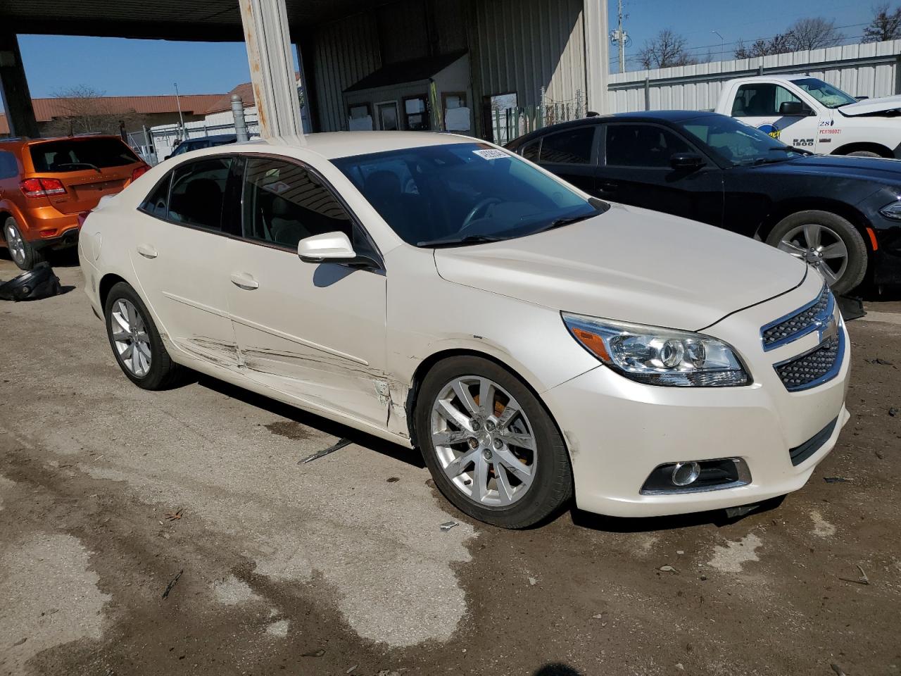 2013 Chevrolet Malibu - Image 4