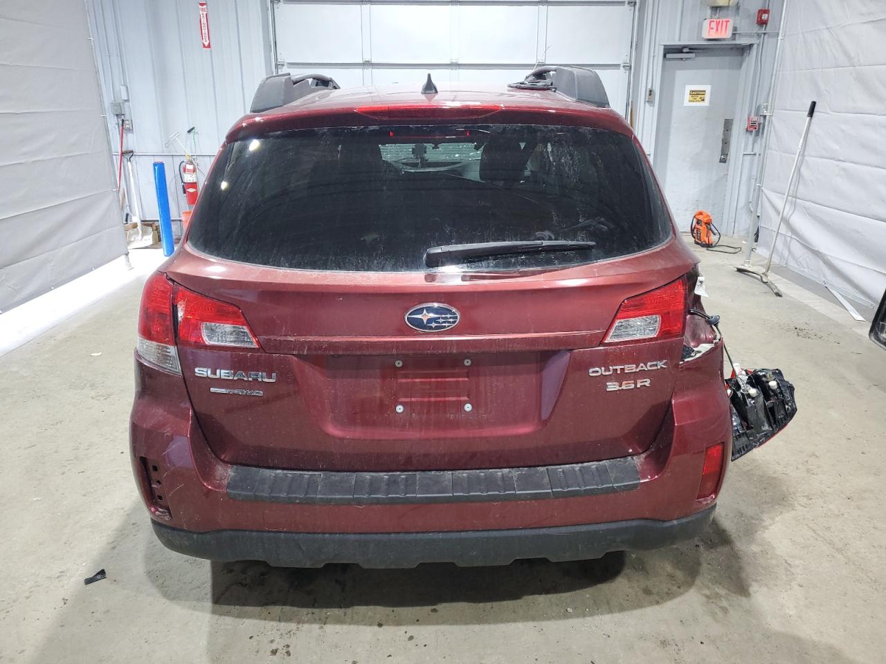 2011 Subaru Outback 3.6R Limited VIN: 4S4BRDLC9B2436716 Lot: 50954425