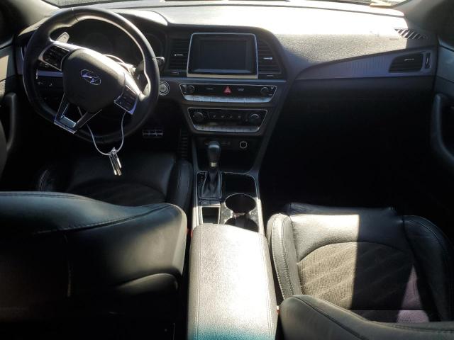  HYUNDAI SONATA 2018 Серебристый