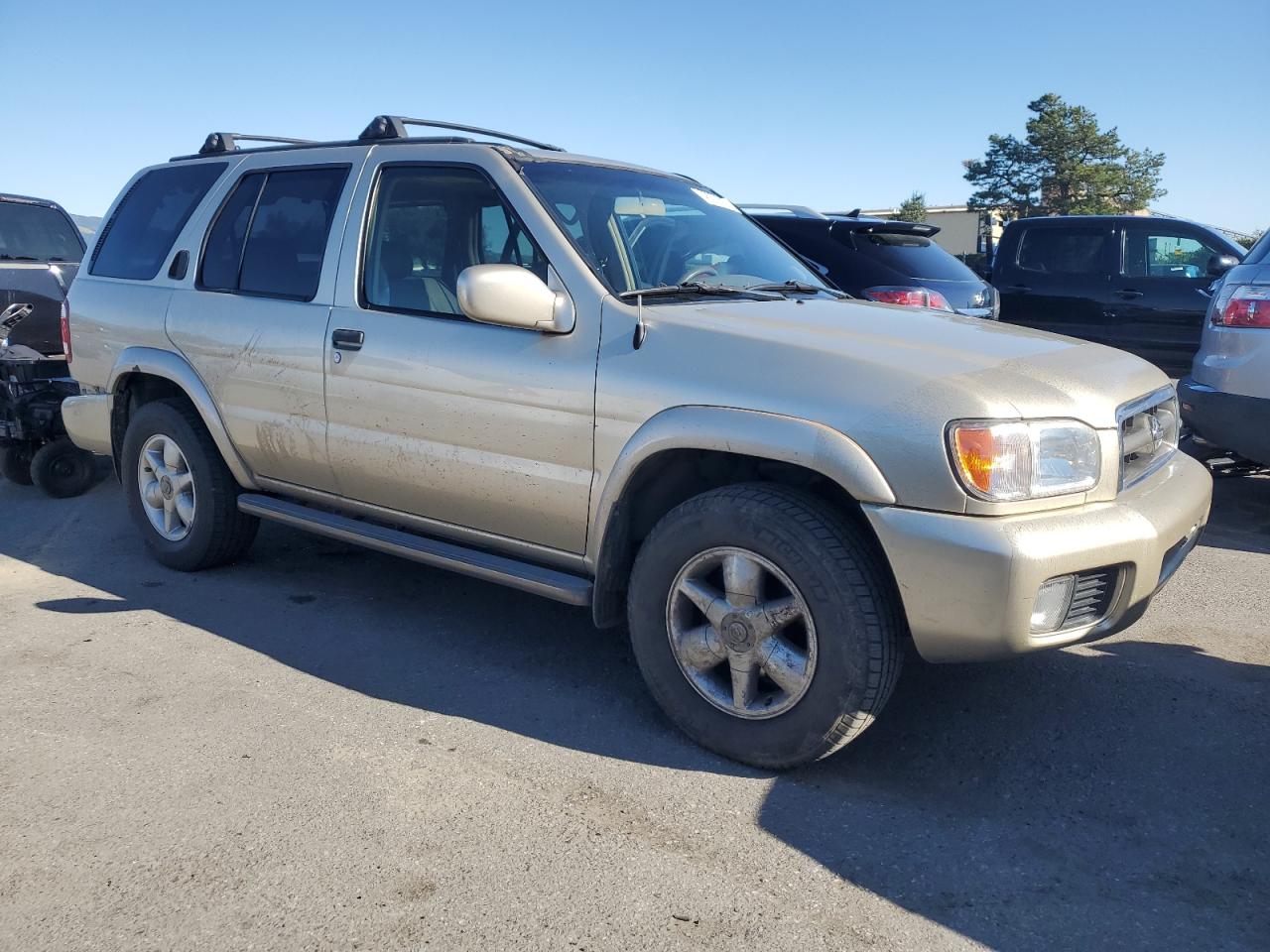 1999 Nissan Pathfinder - Image 4
