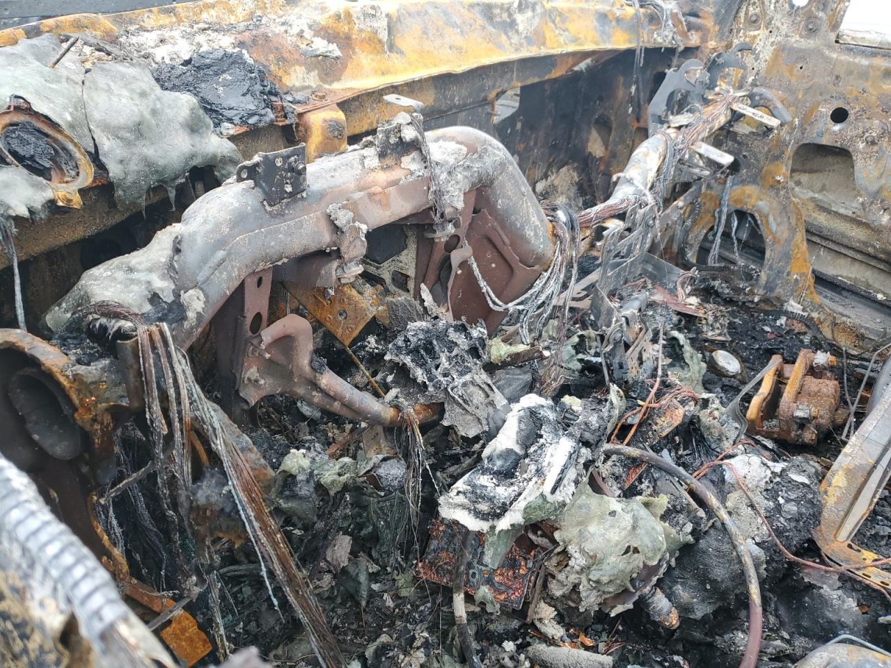 2015 Chevrolet Silverado - Image 9