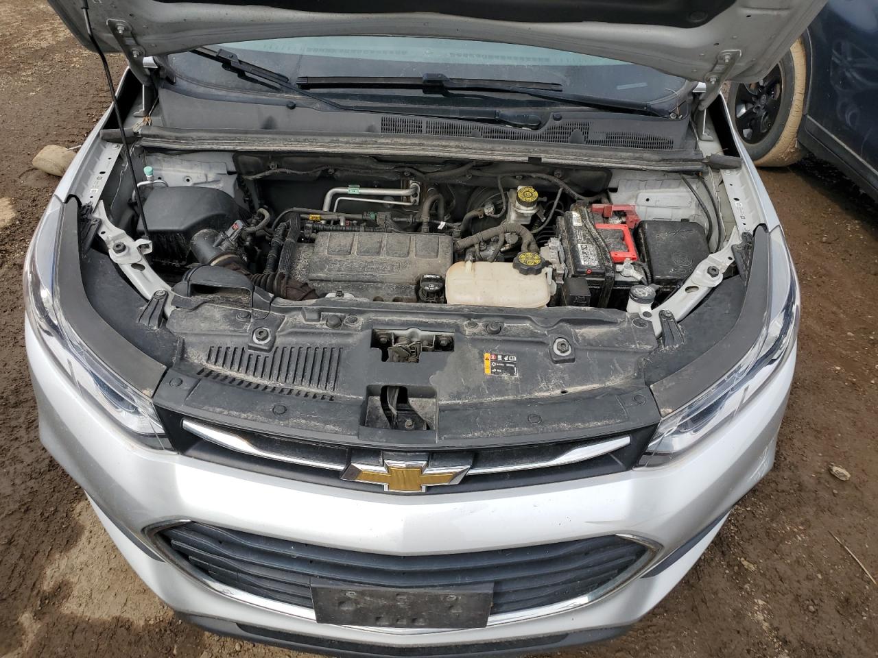 2020 Chevrolet Trax - Image 11