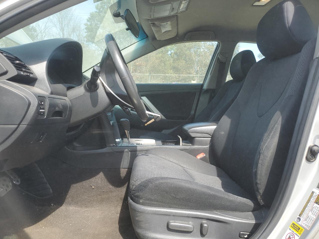 2010 Toyota Camry - Image 7
