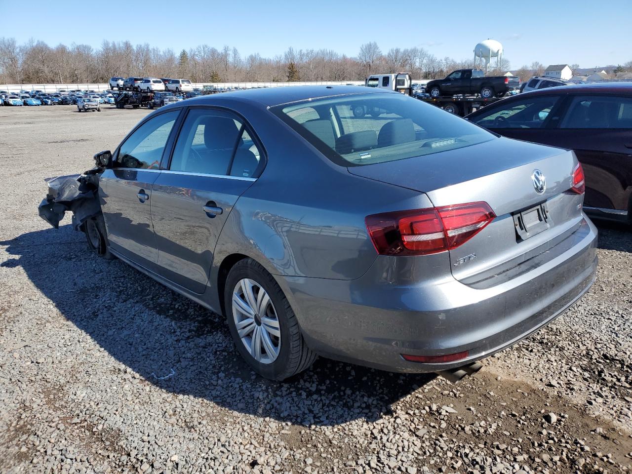 2017 Volkswagen Jetta - Image 2