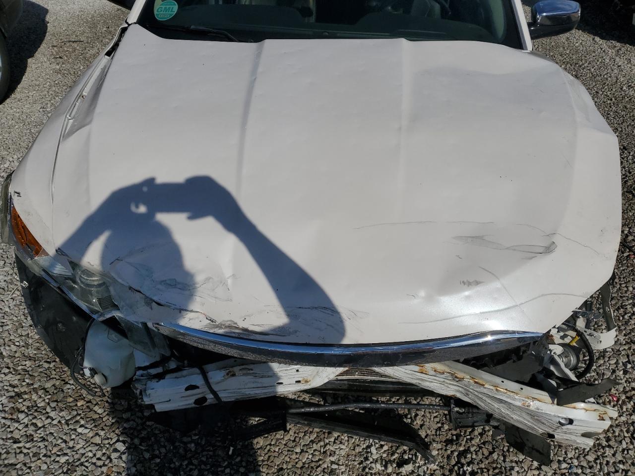 2011 Ford Taurus - Image 11