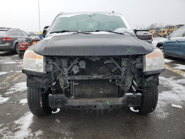 Пикапы NISSAN TITAN 2014 Черный