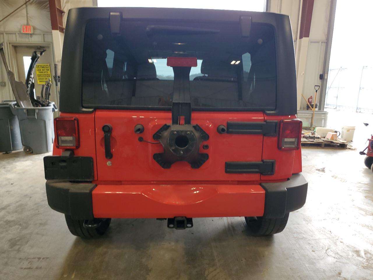 2016 Jeep Wrangler - Image 6