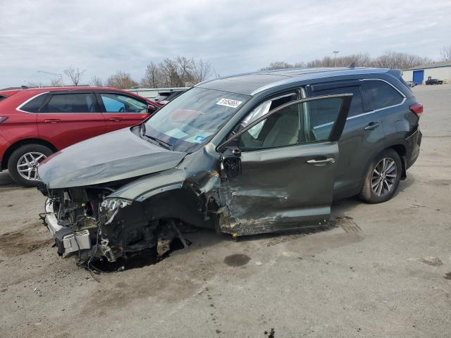  TOYOTA HIGHLANDER 2019 Green