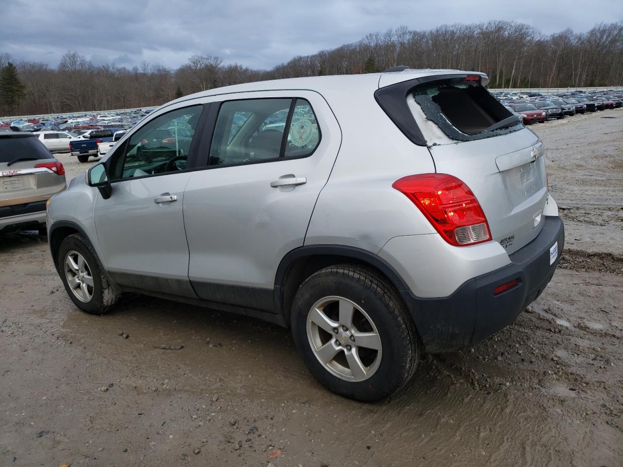2016 Chevrolet Trax - Image 2