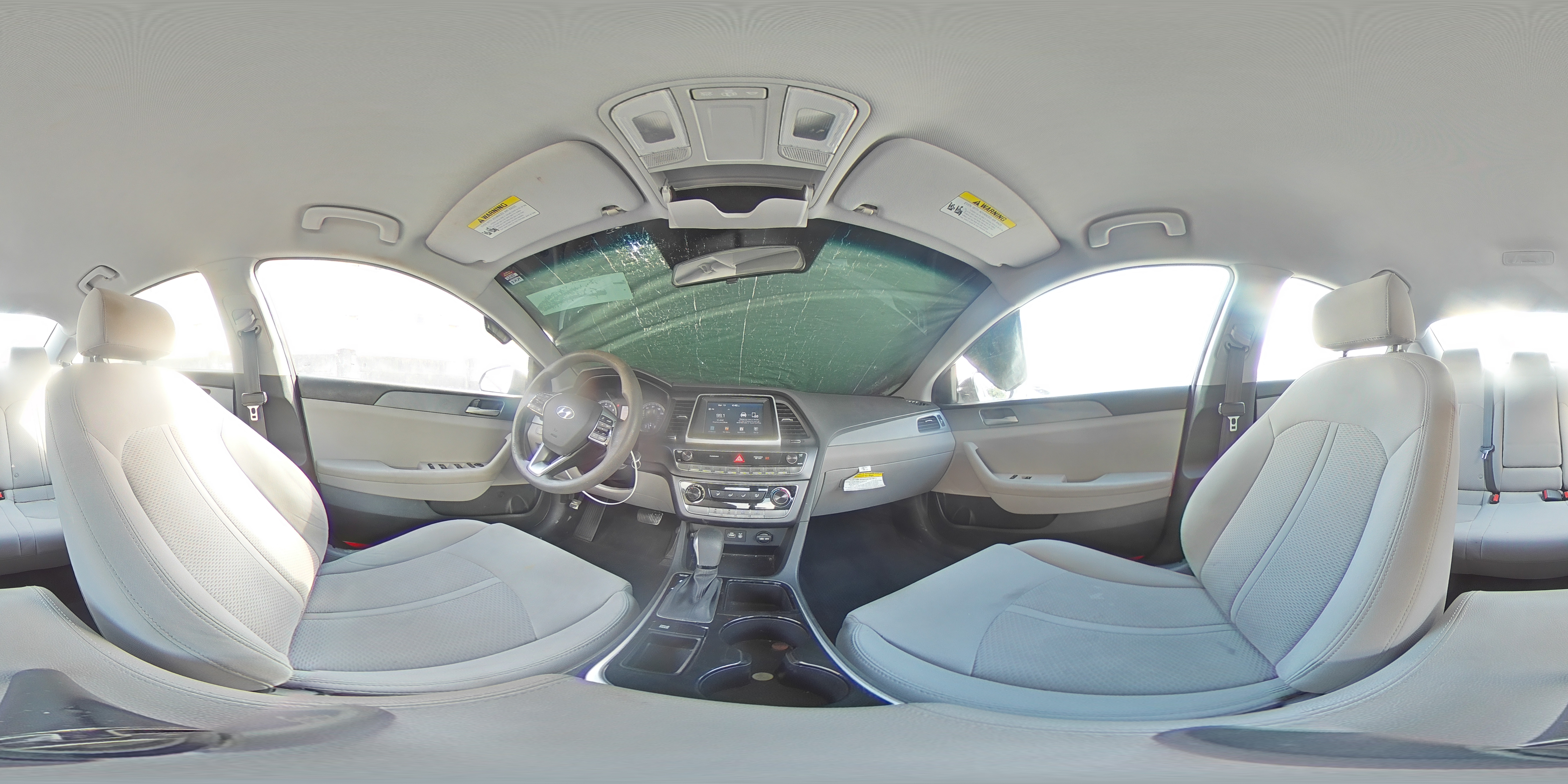 2018 Hyundai Sonata - Image 12
