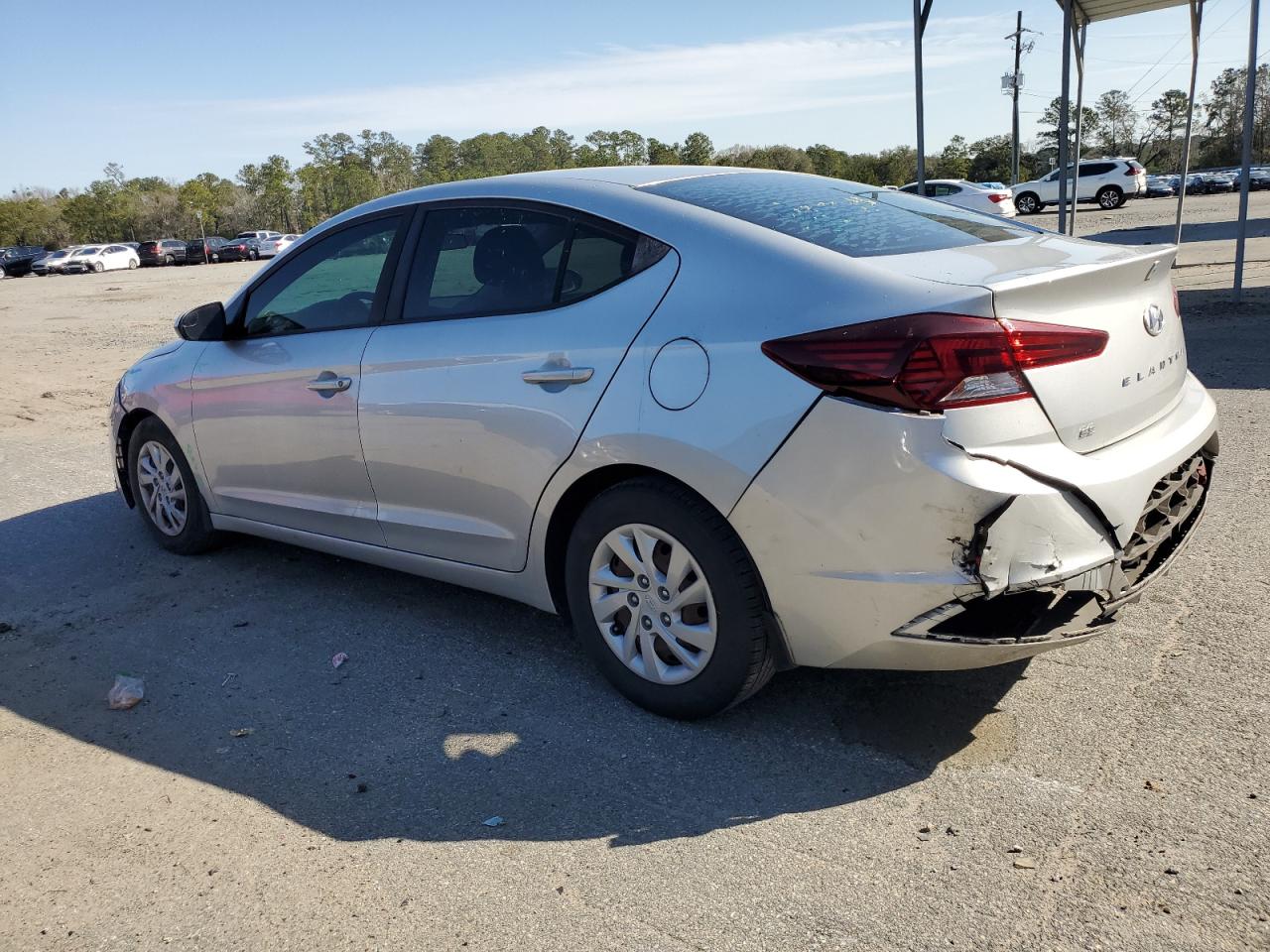 2019 Hyundai Elantra - Image 2