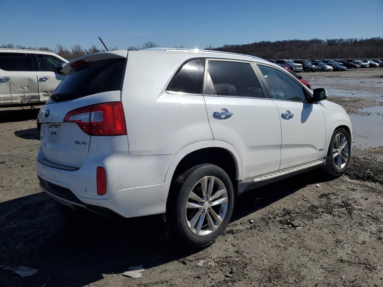 2015 Kia Sorento - Image 3