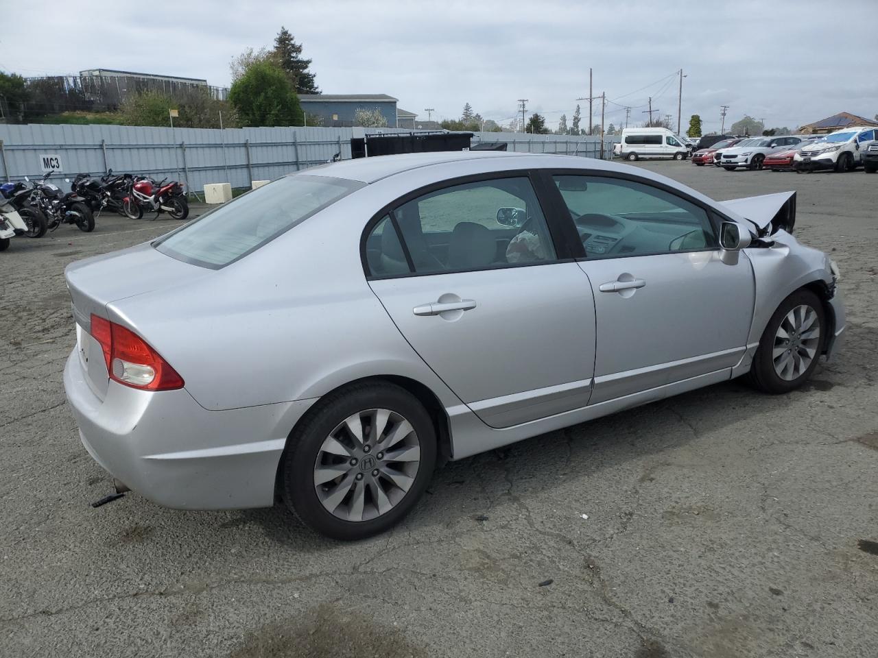 2010 Honda Civic - Image 3