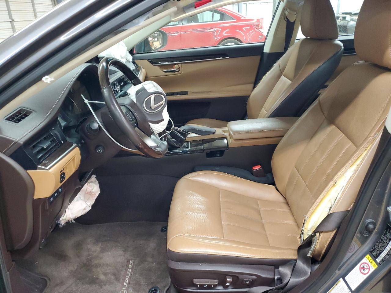 2016 Lexus ES - Image 7