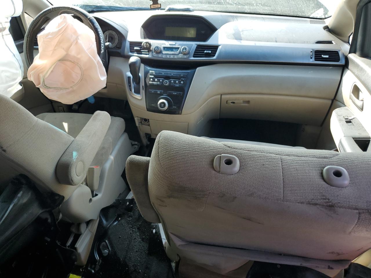 2011 Honda Odyssey - Image 8
