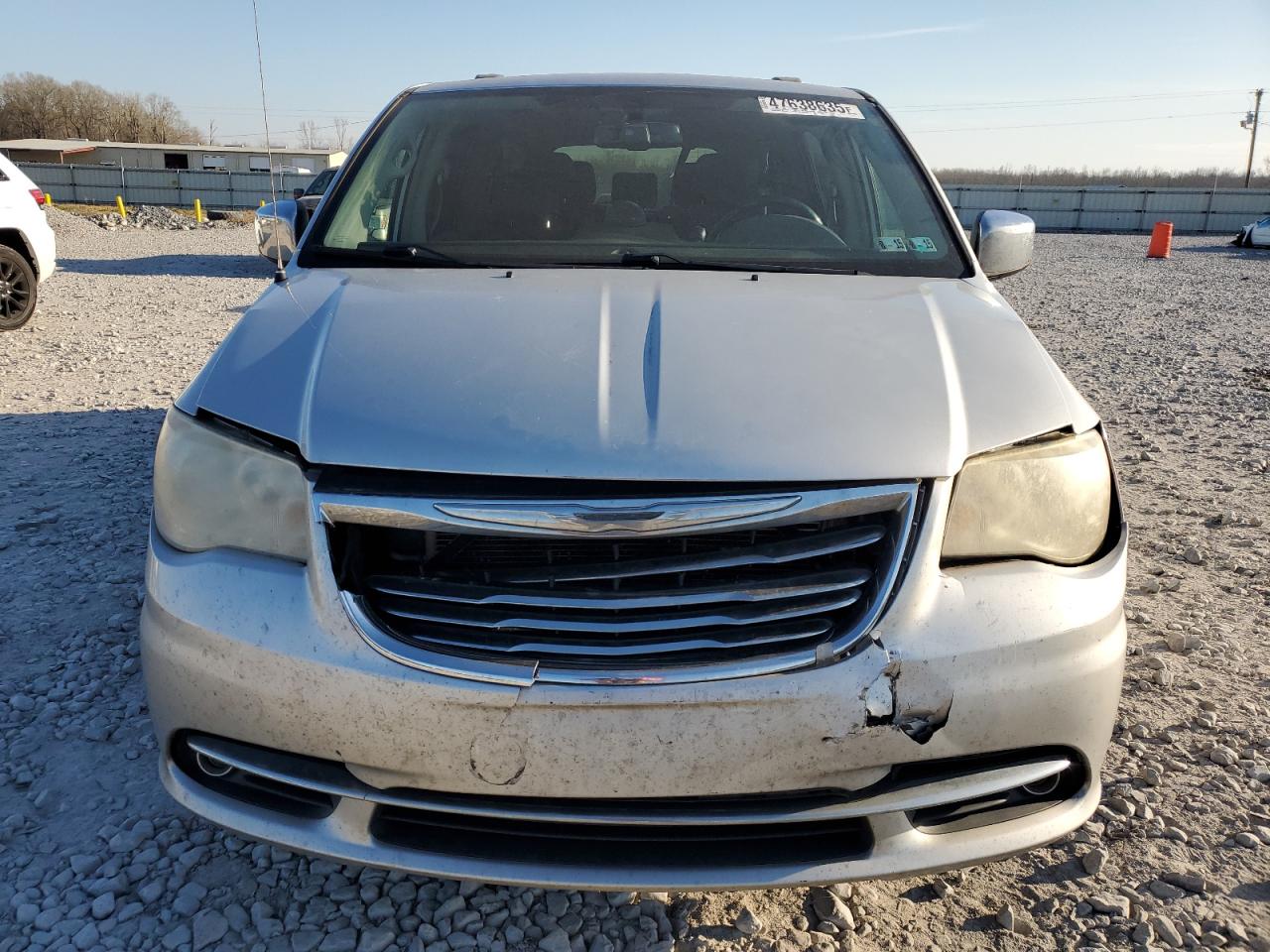 2011 Chrysler Town & Country - Image 5